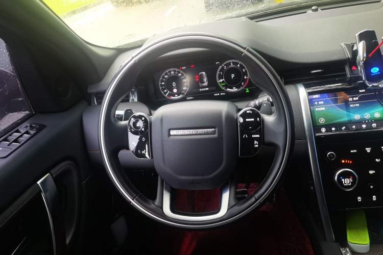 Used Land Rover Discovery Sport New Energy 2021 P300e Performance Tech Edition Steering Wheel