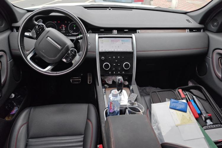 Used Land Rover Discovery Sport New Energy 2021 P300e Performance Tech Edition Center Console