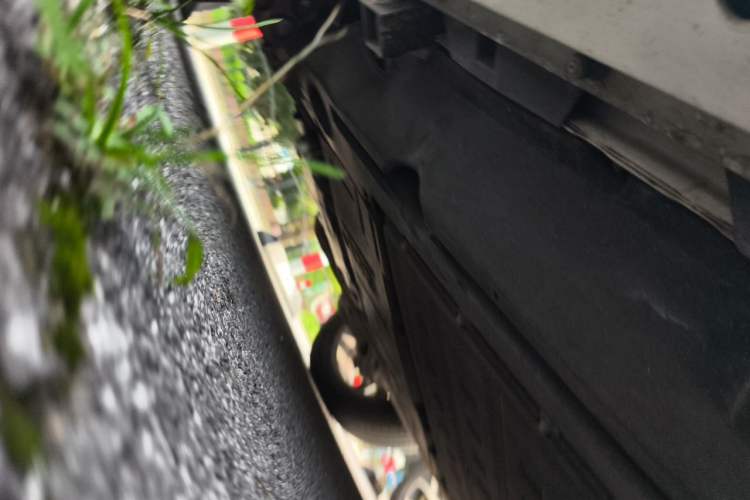 Used Land Rover Discovery Sport New Energy 2021 P300e Performance Tech Edition Chassis Front Right