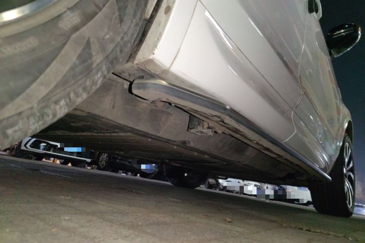 Used Land Rover Discovery Sport New Energy 2021 P300e Performance Tech Edition Chassis Rear Right