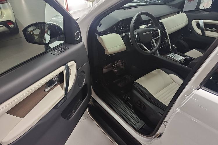 Used Land Rover Discovery Sport New Energy 2021 P300e Performance Tech Edition Driver Seat