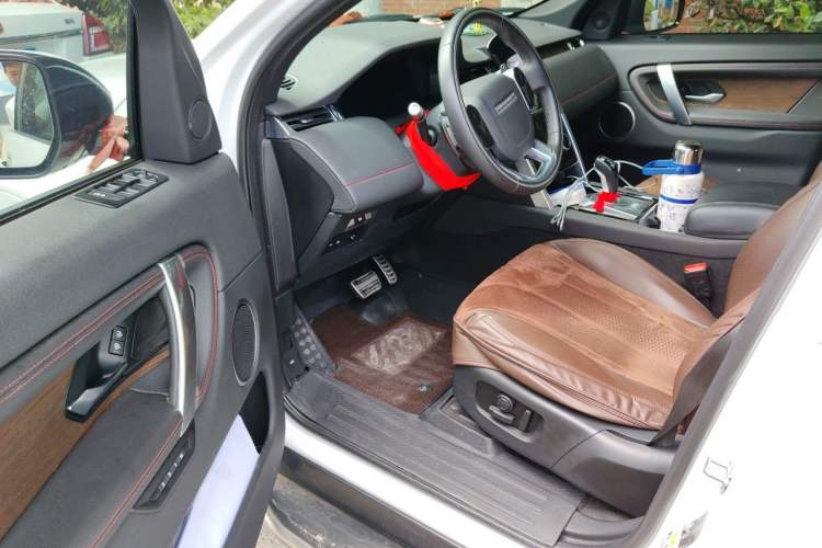 Used Land Rover Discovery Sport New Energy 2021 P300e Performance Tech Edition Driver Seat