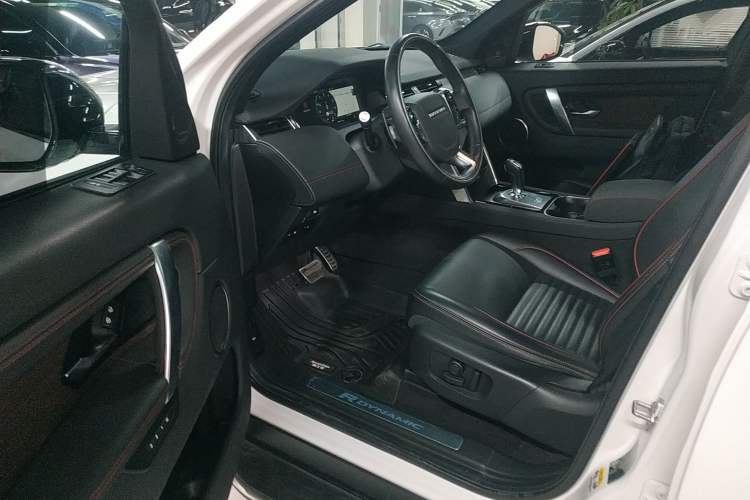 Used Land Rover Discovery Sport New Energy 2021 P300e Performance Tech Edition Driver Seat