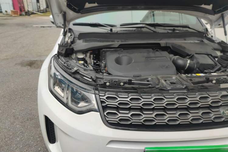 Used Land Rover Discovery Sport New Energy 2021 P300e Performance Tech Edition Engine Bay Right