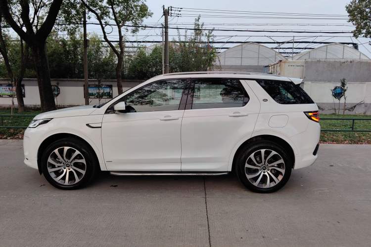 Used Land Rover Discovery Sport New Energy 2021 P300e Performance Tech Edition Exterior 5