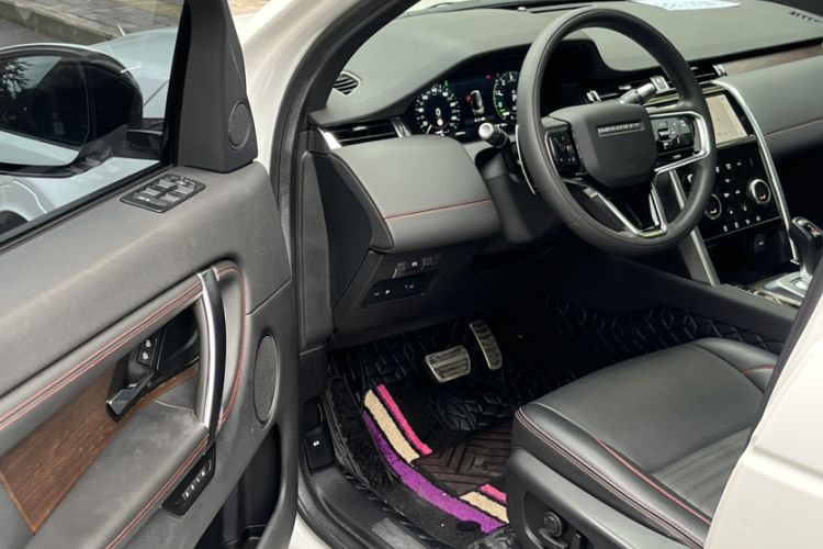 Used Land Rover Discovery Sport New Energy 2021 P300e Performance Tech Edition Interior 5