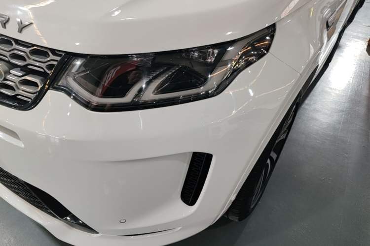 Used Land Rover Discovery Sport New Energy 2021 P300e Performance Tech Edition Left Front Headlight