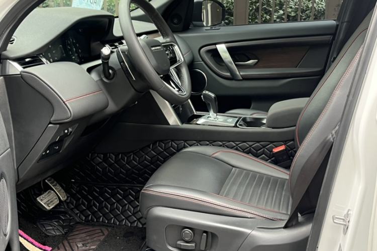 Used Land Rover Discovery Sport New Energy 2021 P300e Performance Tech Edition Left Front Seat