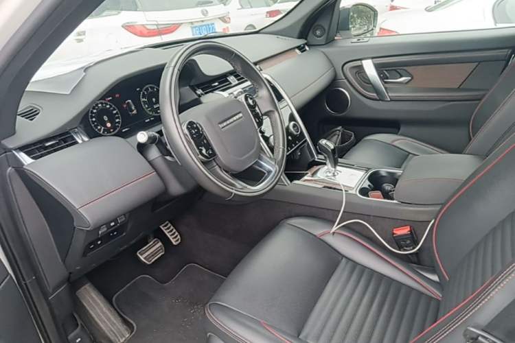 Used Land Rover Discovery Sport New Energy 2021 P300e Performance Tech Edition Left Front Seat