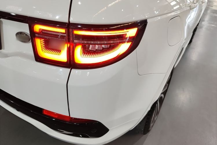 Used Land Rover Discovery Sport New Energy 2021 P300e Performance Tech Edition Right Rear Taillight
