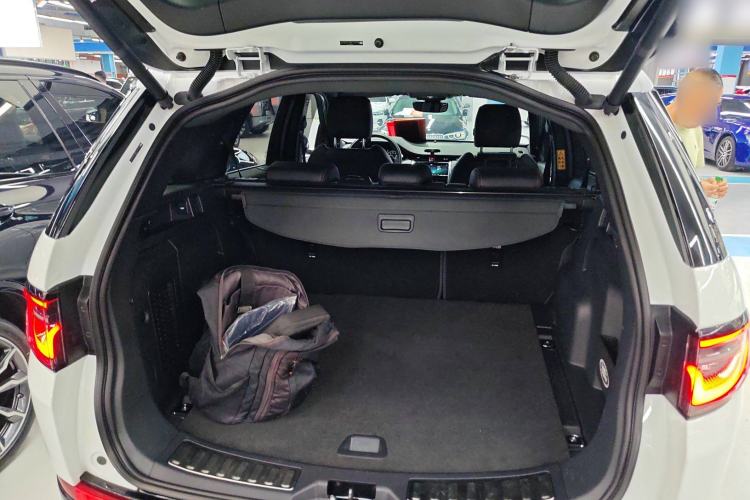 Used Land Rover Discovery Sport New Energy 2021 P300e Performance Tech Edition Trunk