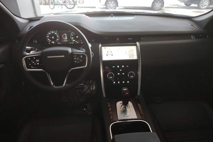 Used Land Rover Discovery Sport New Energy 2022 Facelifted P300e Plug-in Hybrid Electric Version Center Console
