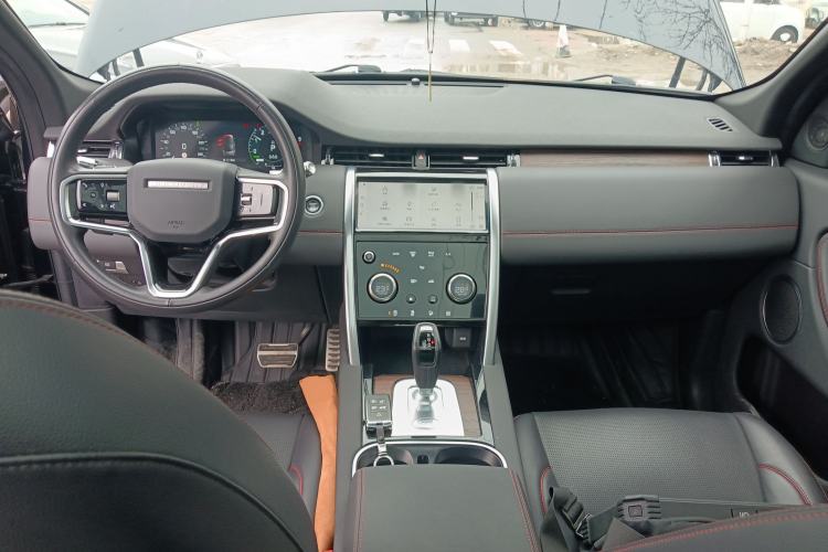Used Land Rover Discovery Sport New Energy 2022 P300e Performance Tech Edition Center Console