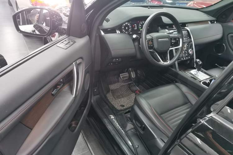Used Land Rover Discovery Sport New Energy 2022 Facelifted P300e Plug-in Hybrid Electric Version Driver Seat