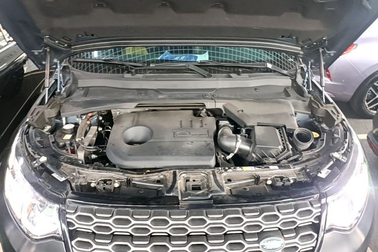 Used Land Rover Discovery Sport New Energy 2022 Facelifted P300e Plug-in Hybrid Electric Version Engine Bay