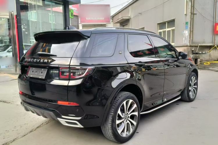Used Land Rover Discovery Sport New Energy 2022 Facelifted P300e Plug-in Hybrid Electric Version Exterior 5