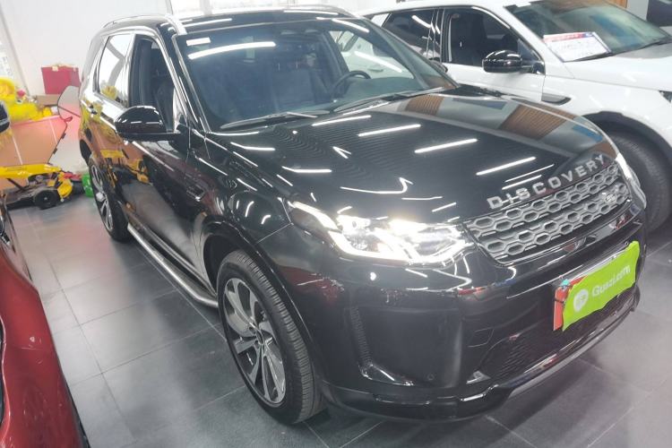 Used Land Rover Discovery Sport New Energy 2022 Facelifted P300e Plug-in Hybrid Electric Version Front Right 45 Deg