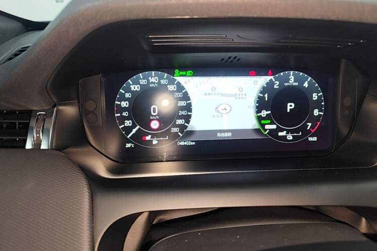 Used Land Rover Discovery Sport New Energy 2022 P300e Performance Tech Edition Instrument Cluster