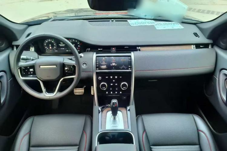 Used Land Rover Discovery Sport New Energy 2022 Facelifted P300e Plug-in Hybrid Electric Version Interior 1