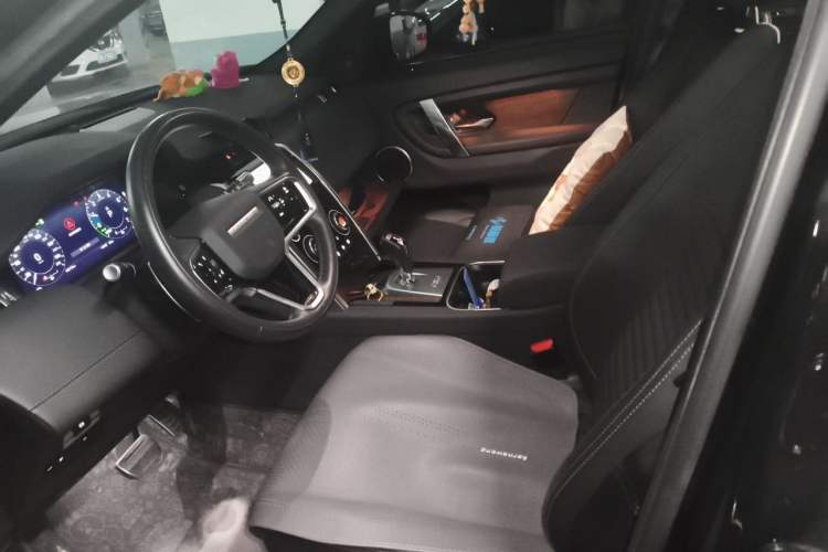 Used Land Rover Discovery Sport New Energy 2022 Facelifted P300e Plug-in Hybrid Electric Version Left Front Seat