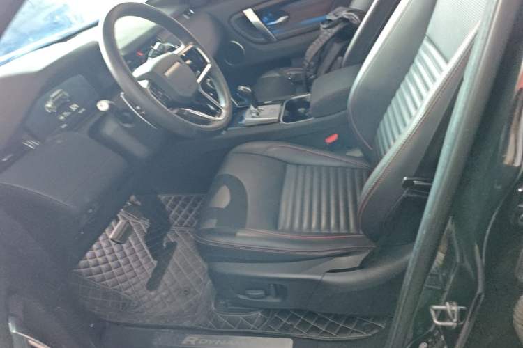 Used Land Rover Discovery Sport New Energy 2022 Facelifted P300e Plug-in Hybrid Electric Version Left Front Seat