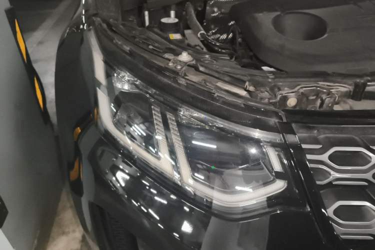 Used Land Rover Discovery Sport New Energy 2022 Facelifted P300e Plug-in Hybrid Electric Version Right Front Headlight
