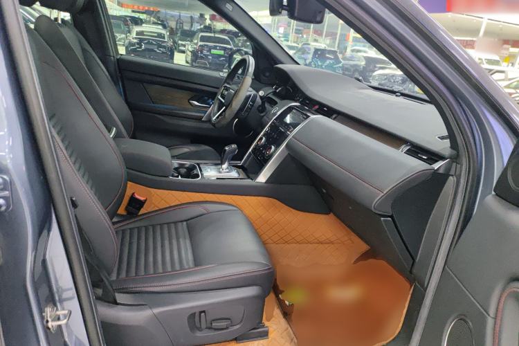 Used Land Rover Discovery Sport New Energy 2022 Facelifted P300e Plug-in Hybrid Electric Version Right Front Seat