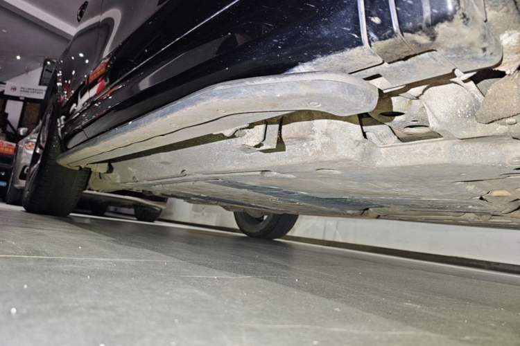 Used Land Rover Discovery Sport New Energy 2022 Facelifted P300e Plug-in Hybrid Electric Version Right Side Sill