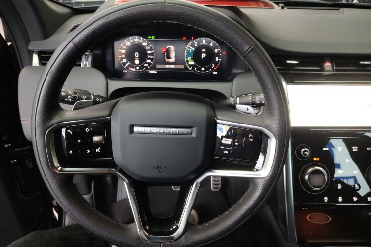 Used Land Rover Discovery Sport New Energy 2022 Facelifted P300e Plug-in Hybrid Electric Version Steering Wheel