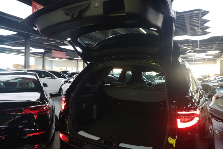 Used Land Rover Discovery Sport New Energy 2022 Facelifted P300e Plug-in Hybrid Electric Version Trunk