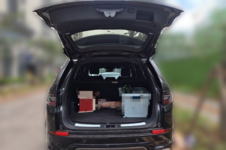 Used Land Rover Discovery Sport New Energy 2022 Facelifted P300e Plug-in Hybrid Electric Version Trunk