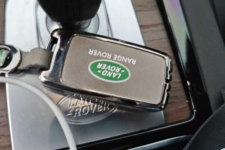 Used Land Rover Discovery Sport New Energy 2022 P300e Performance Tech Edition Vehicle Key