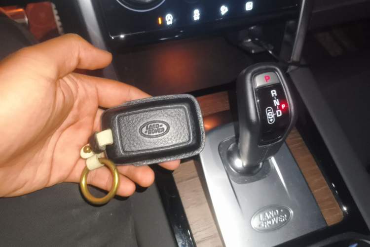 Used Land Rover Discovery Sport New Energy 2022 Facelifted P300e Plug-in Hybrid Electric Version Vehicle Key