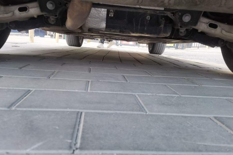 Used Land Rover Discovery Sport New Energy 2022 P300e Performance Tech Edition Chassis Rear