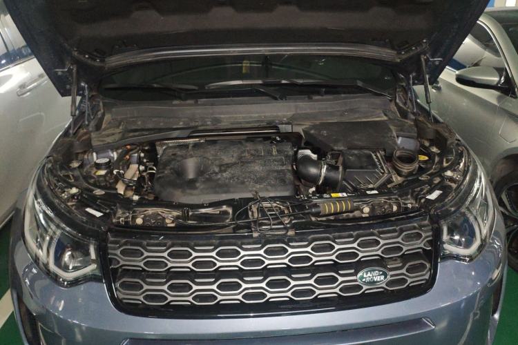 Used Land Rover Discovery Sport New Energy 2022 Facelifted P300e Plug-in Hybrid Electric Version Engine Bay