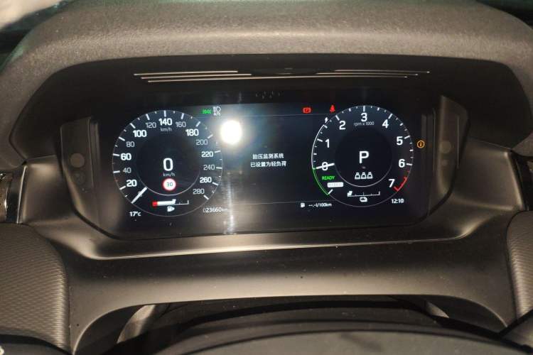 Used Land Rover Discovery Sport New Energy 2022 Facelifted P300e Plug-in Hybrid Electric Version Instrument Cluster