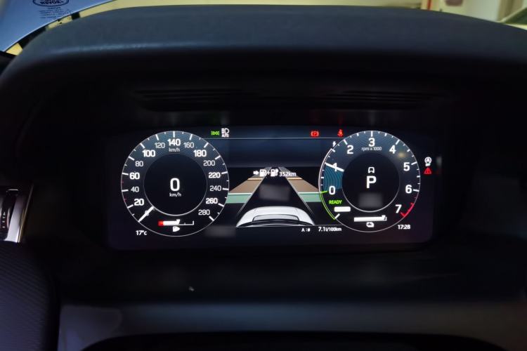 Used Land Rover Discovery Sport New Energy 2022 Facelifted P300e Plug-in Hybrid Electric Version Instrument Cluster