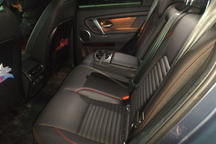 Used Land Rover Discovery Sport New Energy 2022 Facelifted P300e Plug-in Hybrid Electric Version Left Rear Seat
