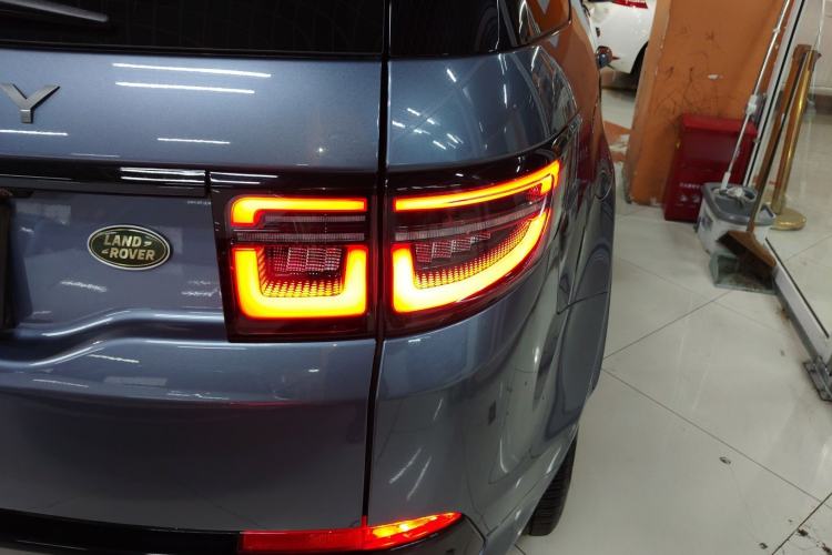 Used Land Rover Discovery Sport New Energy 2022 P300e Performance Tech Edition Right Rear Taillight