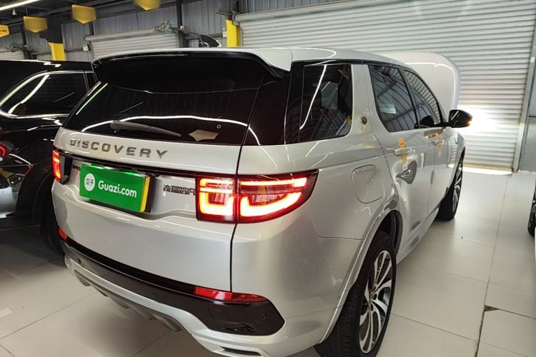 Used Land Rover Discovery Sport New Energy 2022 Facelifted P300e Plug-in Hybrid Electric Version Rear Right 45 Deg