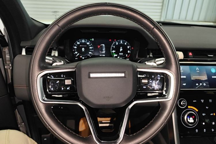 Used Land Rover Discovery Sport New Energy 2022 Facelifted P300e Plug-in Hybrid Electric Version Steering Wheel