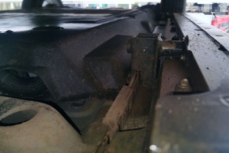 Used Land Rover Discovery Sport New Energy 2022 P300e Performance Tech Edition Chassis Front Right