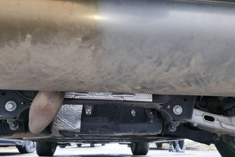 Used Land Rover Discovery Sport New Energy 2022 P300e Performance Tech Edition Chassis Rear