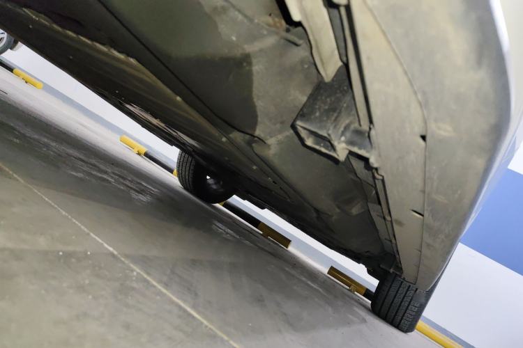 Used Land Rover Discovery Sport New Energy 2022 P300e Performance Tech Edition Chassis Rear Right