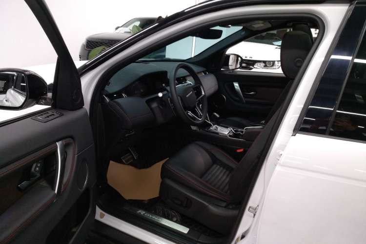 Used Land Rover Discovery Sport New Energy 2022 Facelifted P300e Plug-in Hybrid Electric Version Driver Seat