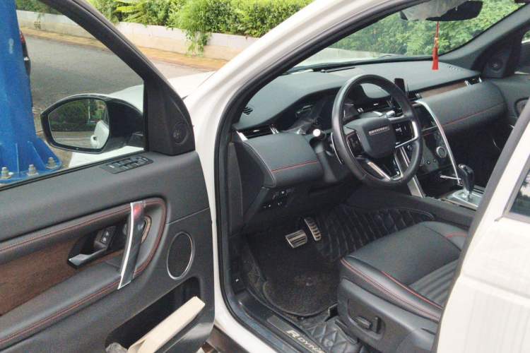 Used Land Rover Discovery Sport New Energy 2022 Facelifted P300e Plug-in Hybrid Electric Version Driver Seat