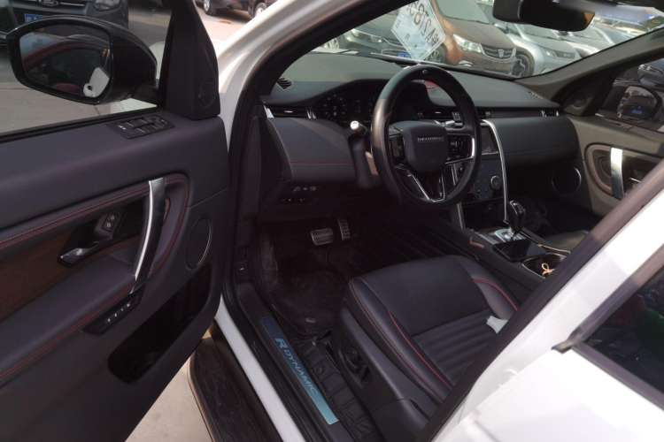 Used Land Rover Discovery Sport New Energy 2022 P300e Performance Tech Edition Driver Seat