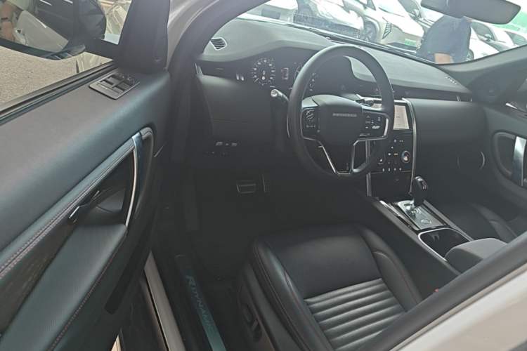 Used Land Rover Discovery Sport New Energy 2022 Facelifted P300e Plug-in Hybrid Electric Version Driver Seat