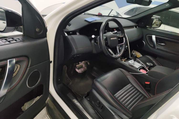 Used Land Rover Discovery Sport New Energy 2022 P300e Performance Tech Edition Driver Seat