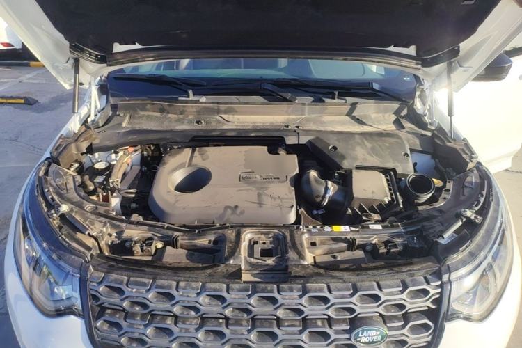 Used Land Rover Discovery Sport New Energy 2022 Facelifted P300e Plug-in Hybrid Electric Version Engine Bay